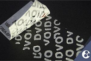Você já conhece a durabilidade da etiqueta policarbonato texturizado?